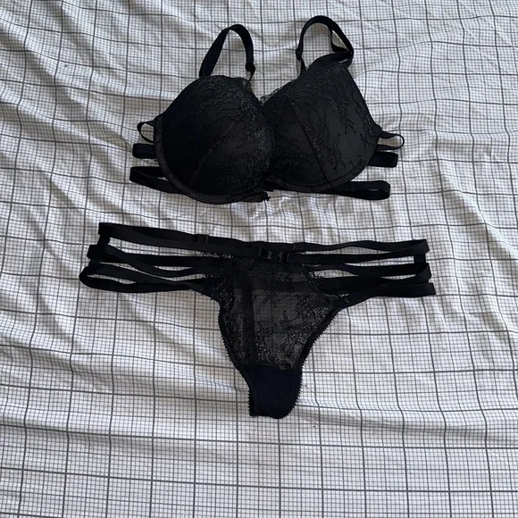 Victoria's Secret | Intimates & Sleepwear | Very Sexy Bra And Panty Set  Victorias Secret | Poshmark
